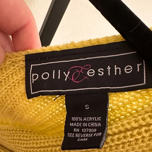 Forever 21 V-Neck Sweater in Yellow, Pink, and White - Picture 2 of 3